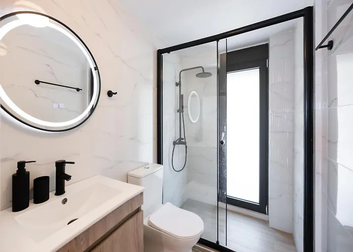 Nicole's Collection * Nydri (Lefkada)